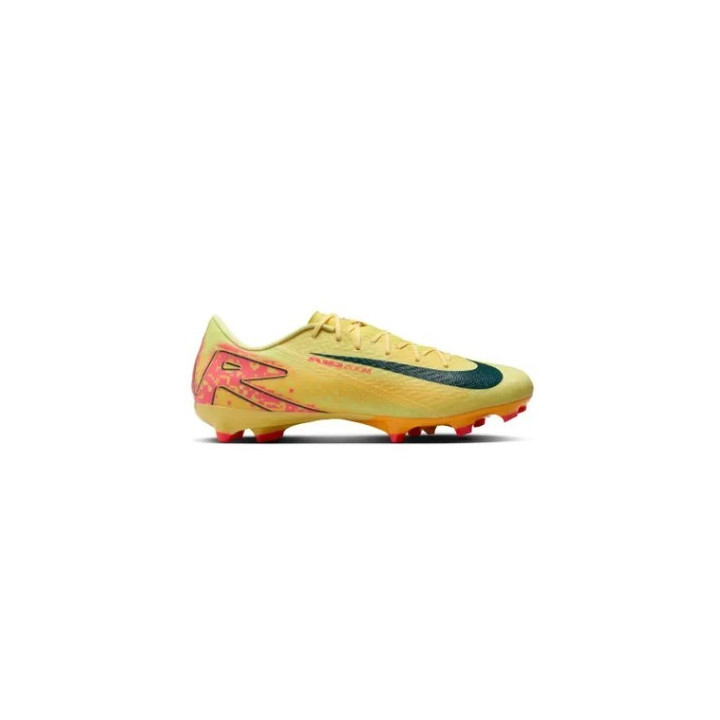 crampons zoom vapor 16 academy