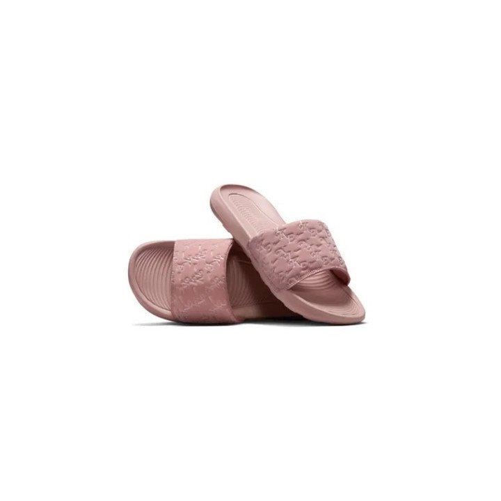 claquettes rose nike