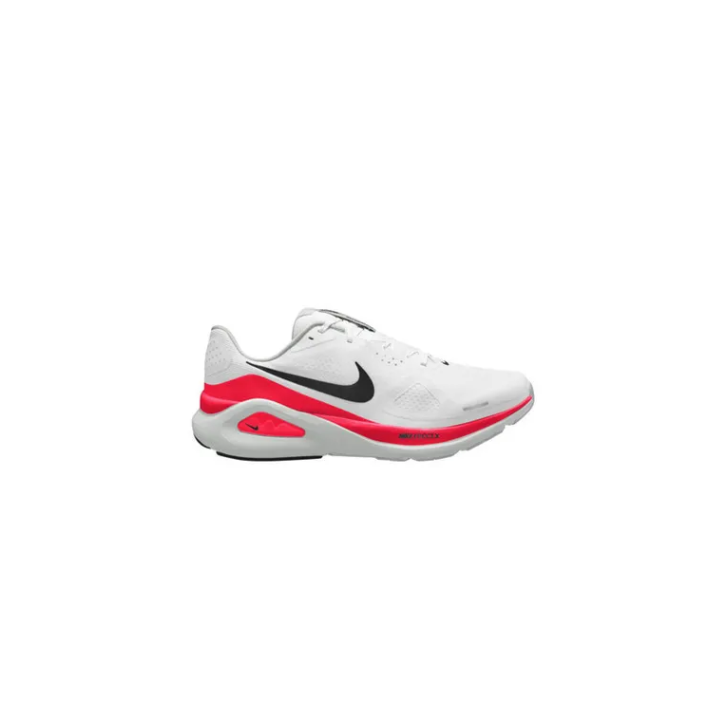 NIKE STRUCTURE 26