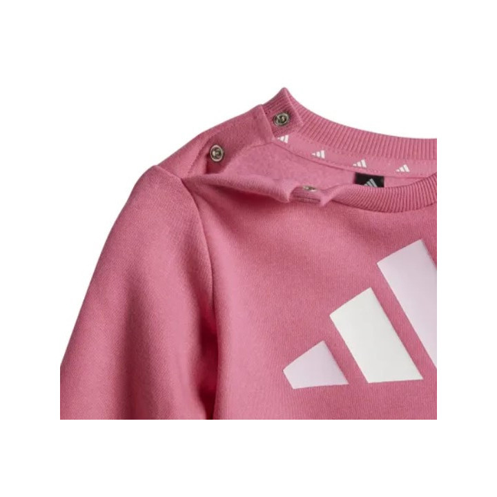 ensemble de survêtement Adidas