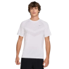 M NK DFADV STRIDE SS TOP