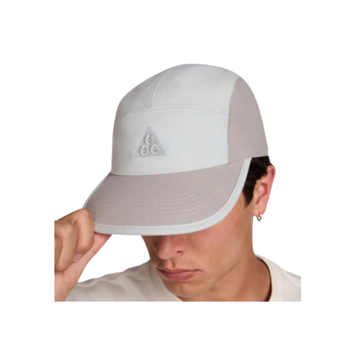 U NK FLY CAP U FB ACG L