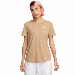 Nike Tshirt Sportswear Club Essentials