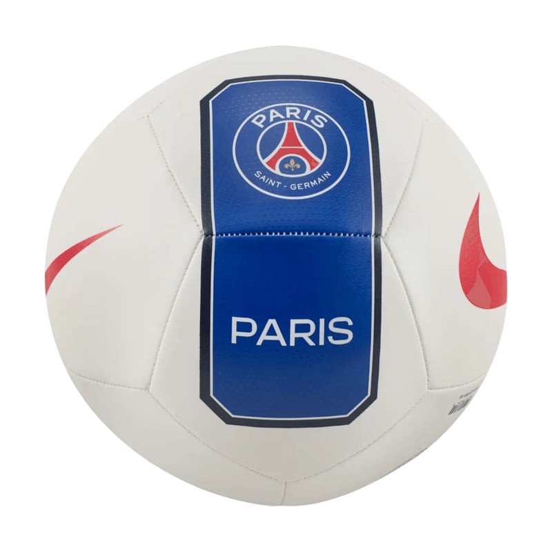 Ballon de football Nike Paris Saint-Germain Pitch sur fond blanc, vue latérale montrant surface text