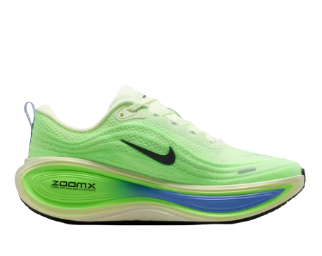NIKE Vomero Plus