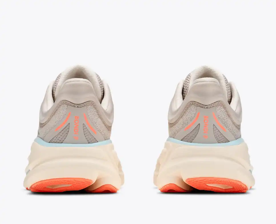 HOKA Bondi 9 : Amorti maximal pour des foulées ultra-confortables