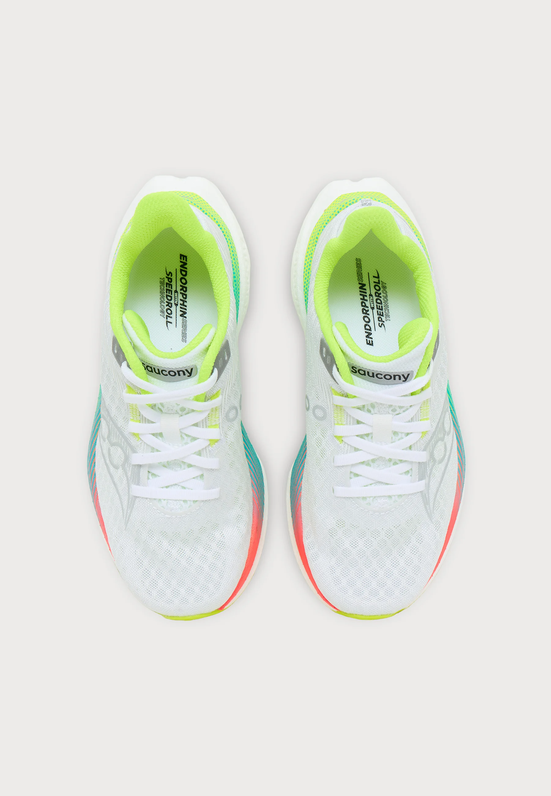 Saucony Endorphin Speed 5 : Légèreté et vitesse optimales