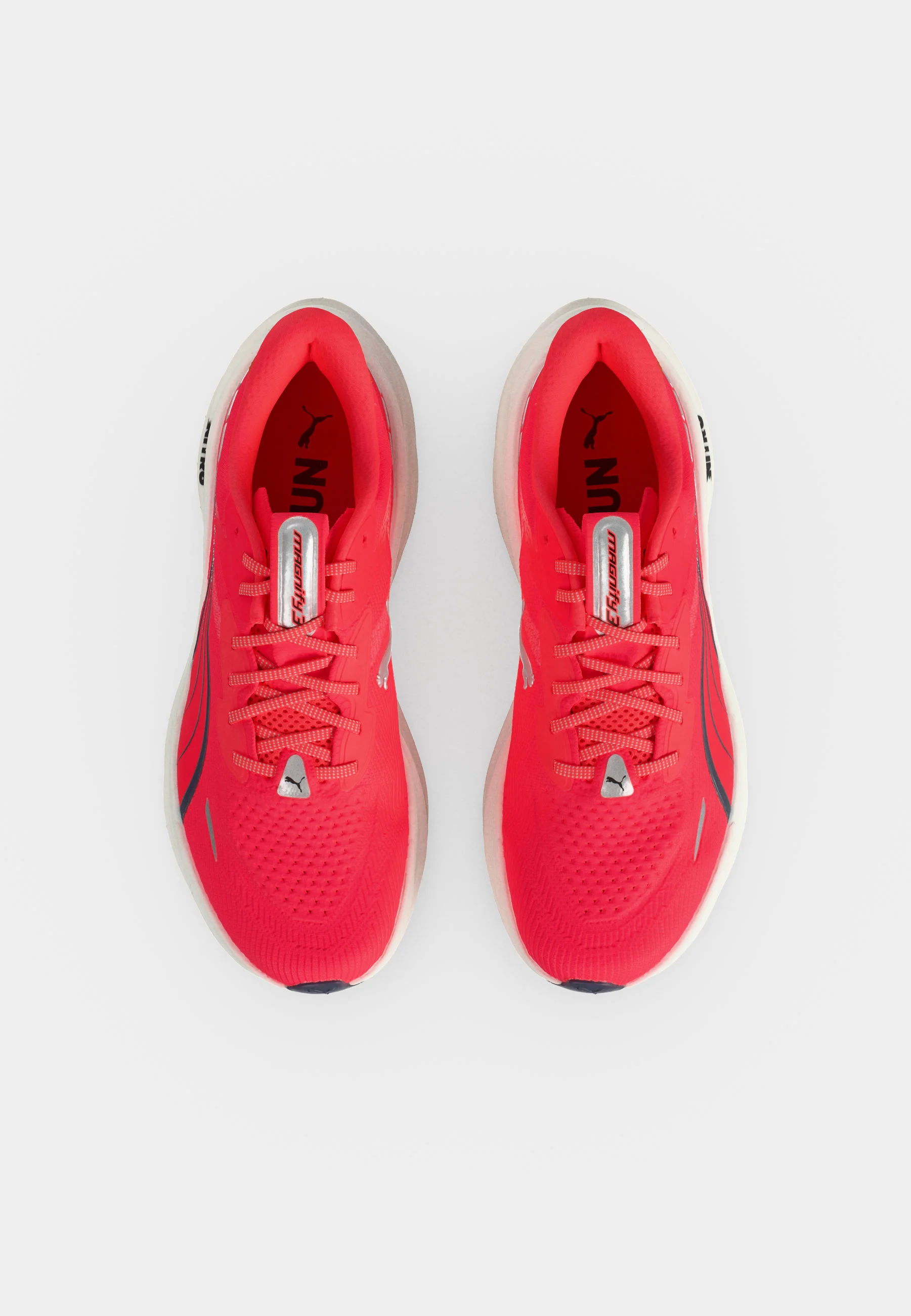 PUMA Magnify Nitro 3 : Confort réactif pour vos runs