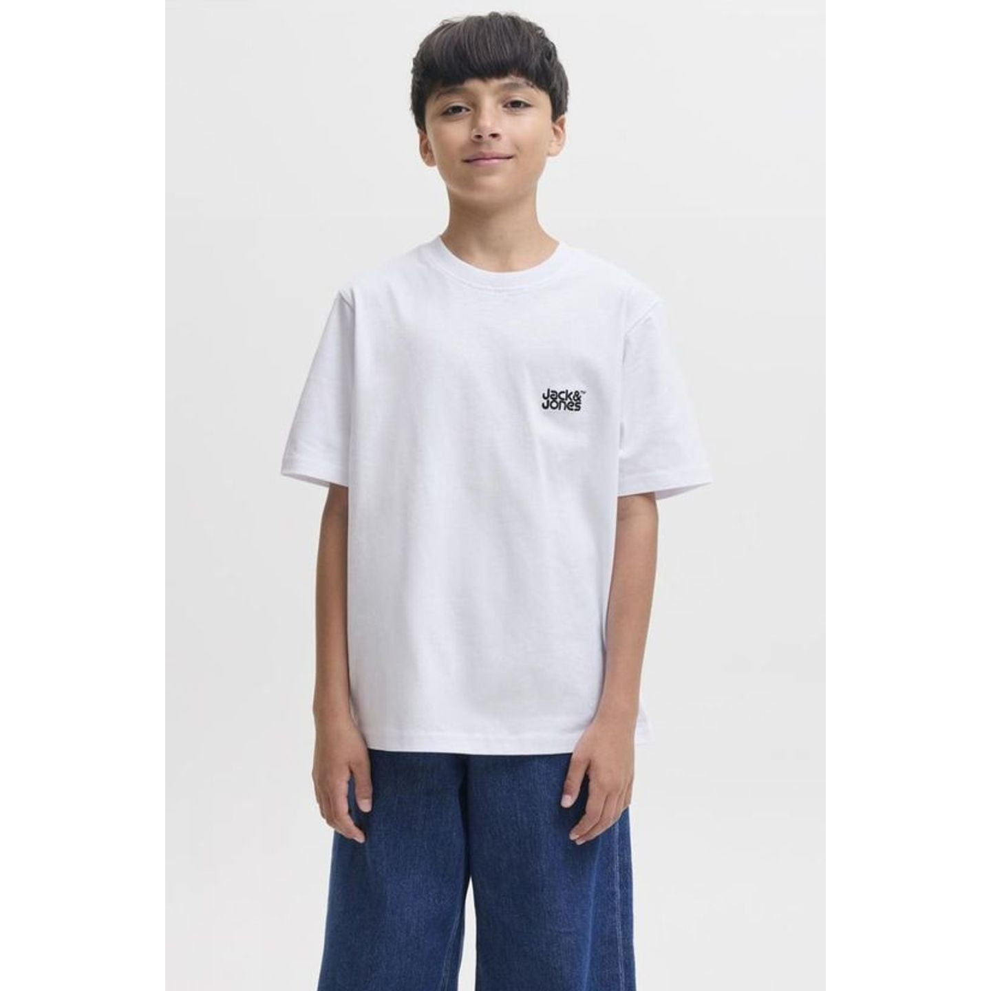 JACK AND JONES JUNIOR 2011507 t-shirt basique, coupe décontractée, détail poche poitrine, image life