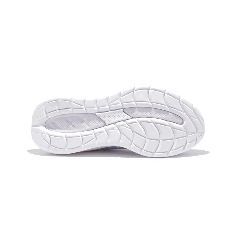 ASICS Gel-Cumulus 28 : Amorti ultra-doux pour des foulées dynamiques