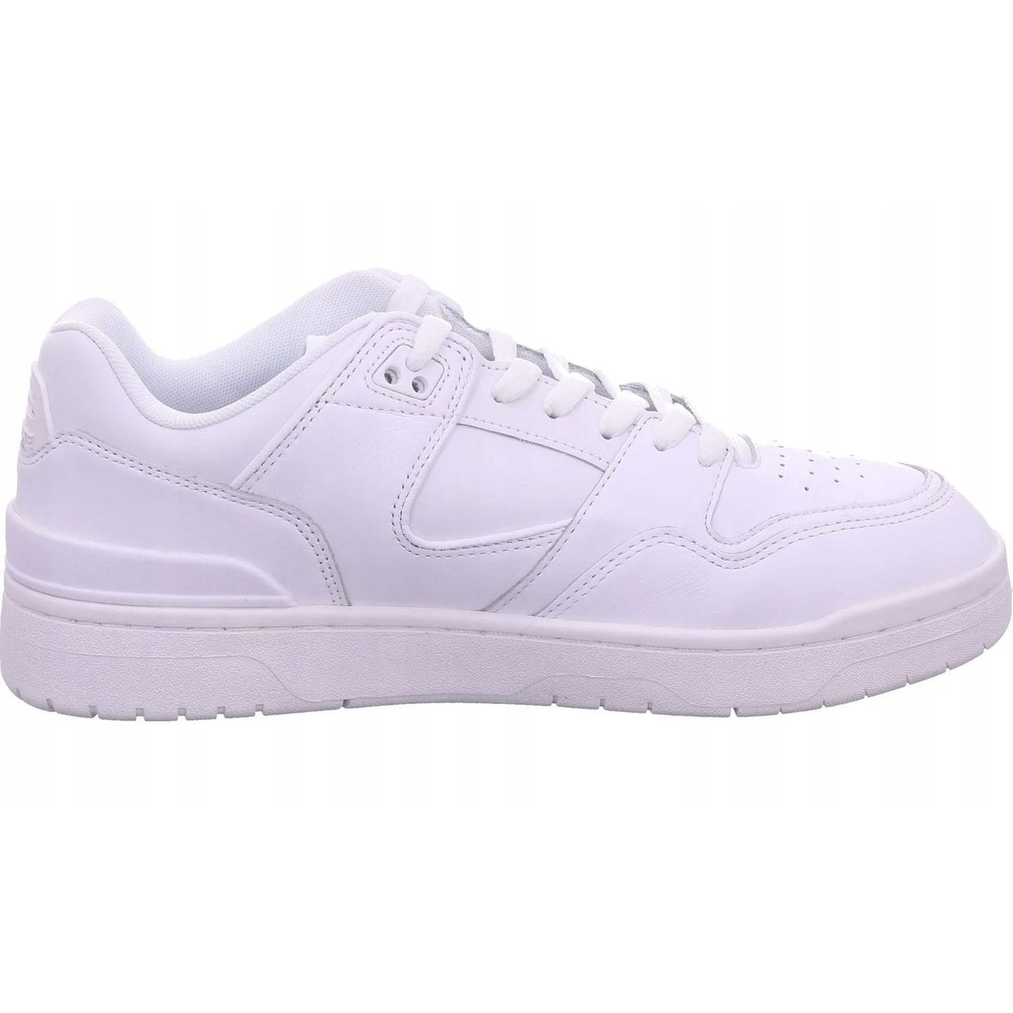Lacoste Courtcage Set 126 1 sneakers homme en daim gris et cuir, gros plan sur la tige texturée