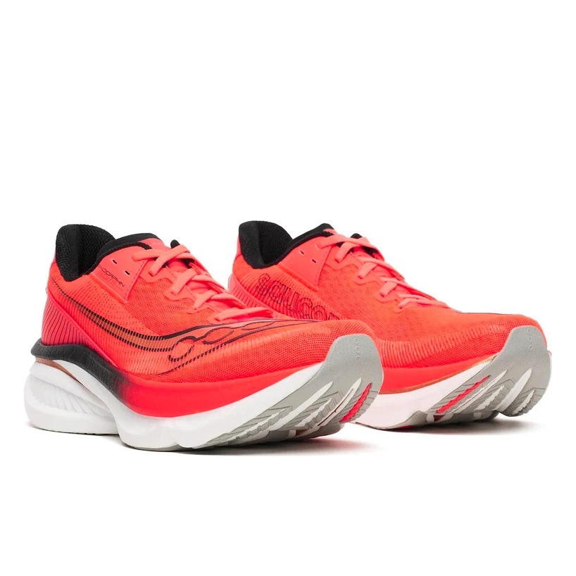 Endorphin Azura Saucony : Amorti énergétique et propulsion naturelle