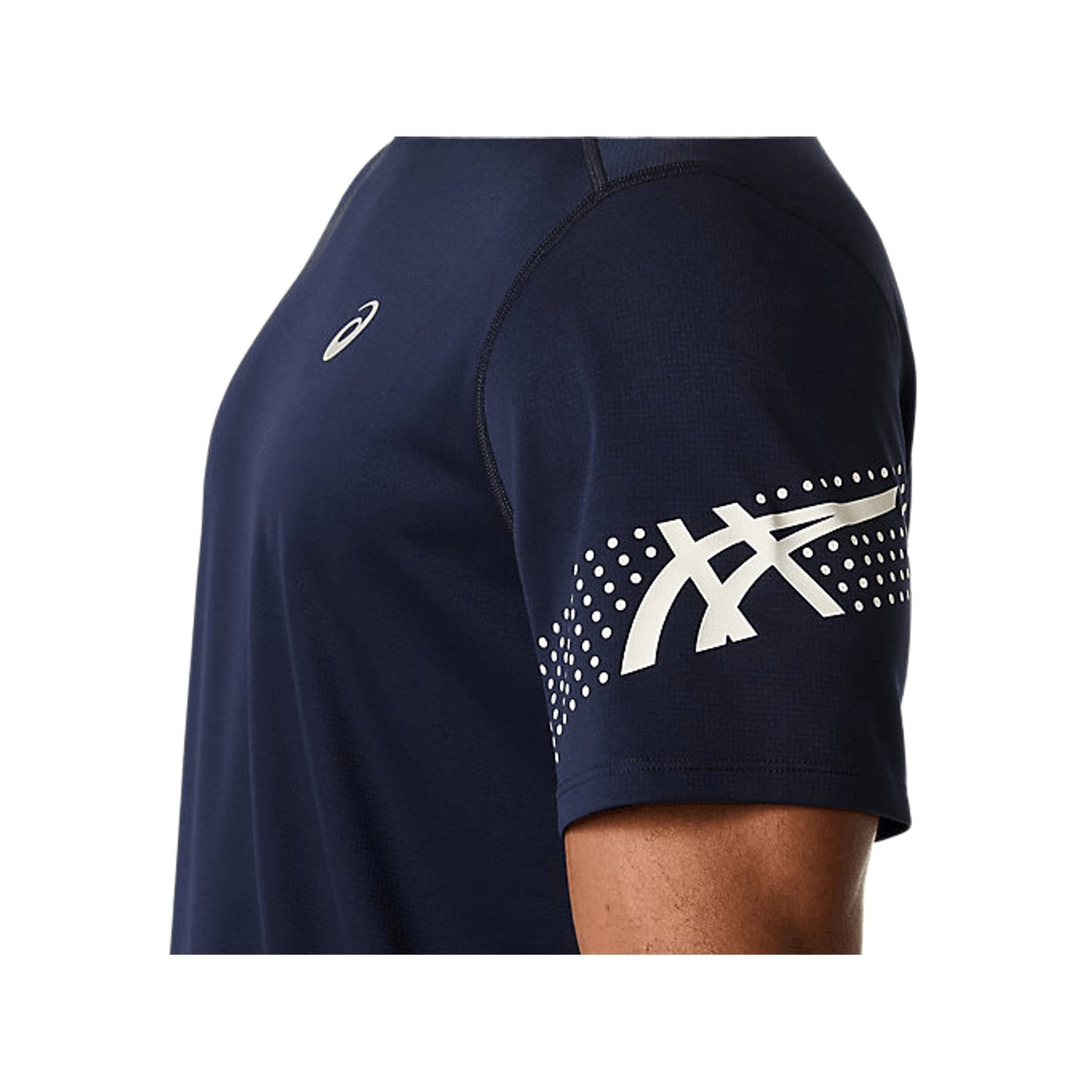 T-shirt de running ASICS ICON SS TOP noir de face, logo ASICS Icon sur manche gauche, ourlet arrière