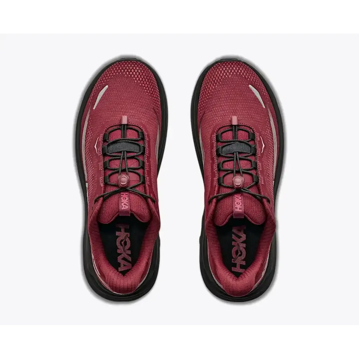 Vue arrière de la chaussure HOKA Clifton 11 GTX avec contrefort de talon et doublure anti-humidité.
