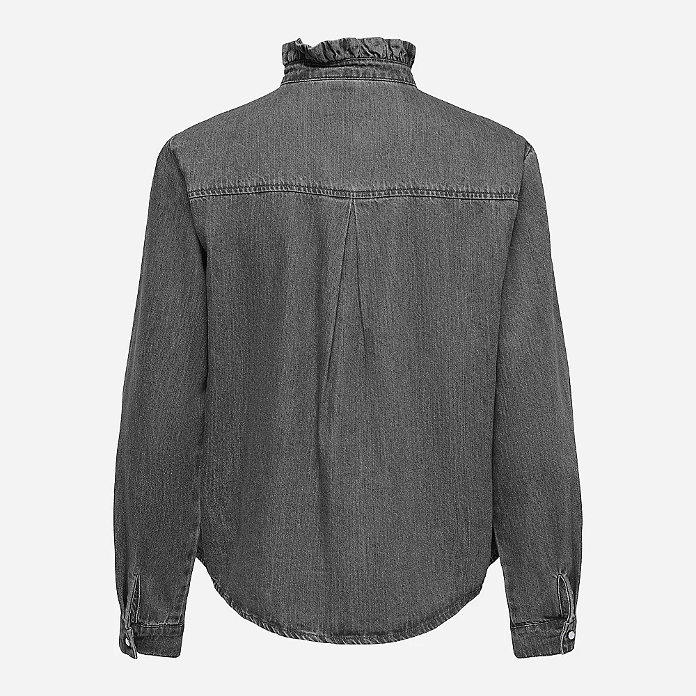 Chemisier ONLY frangé : style décontracté et élégant pour la mi-saison