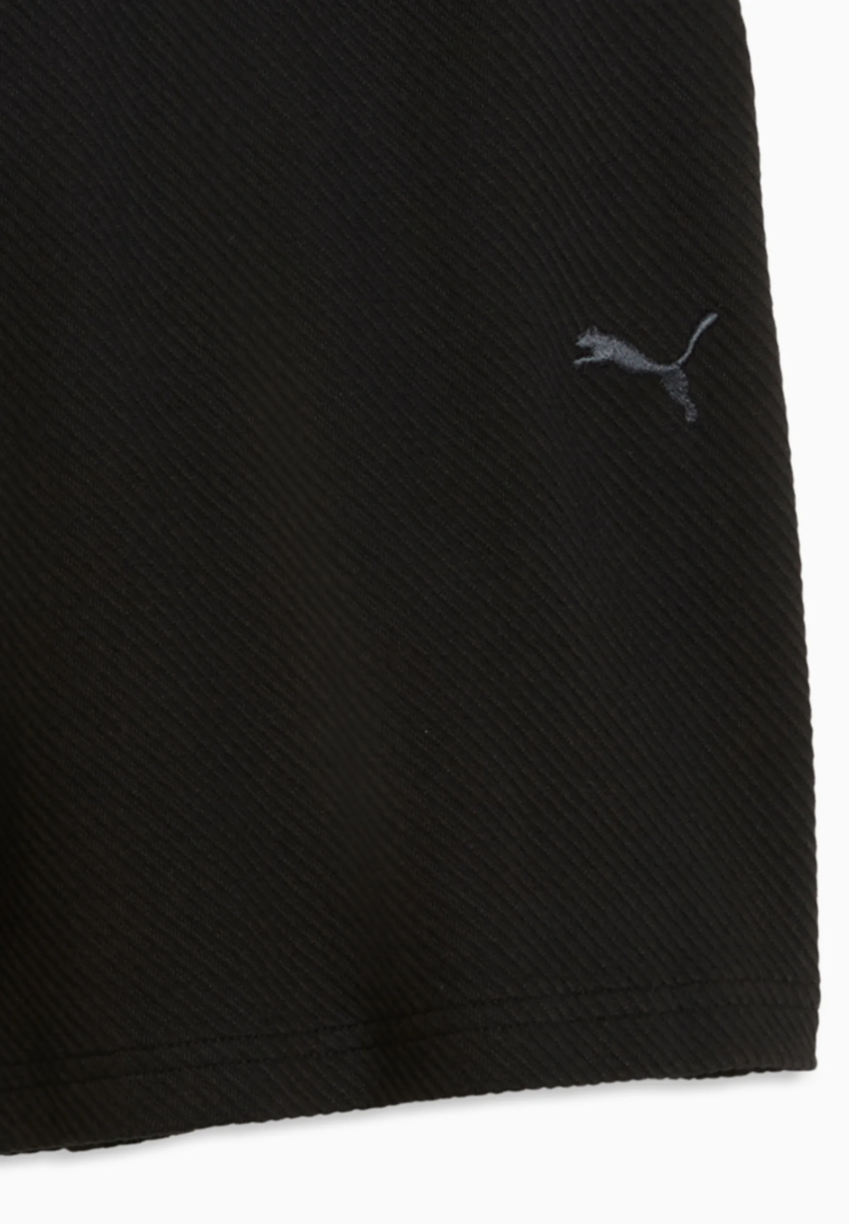 PUMA ESS Shorts Haut de Cuisse - Confort & Style Sportif