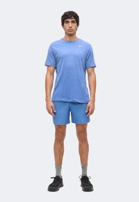 Nike M NK DF TEE DFC Crew - T-shirt respirant Dri-FIT