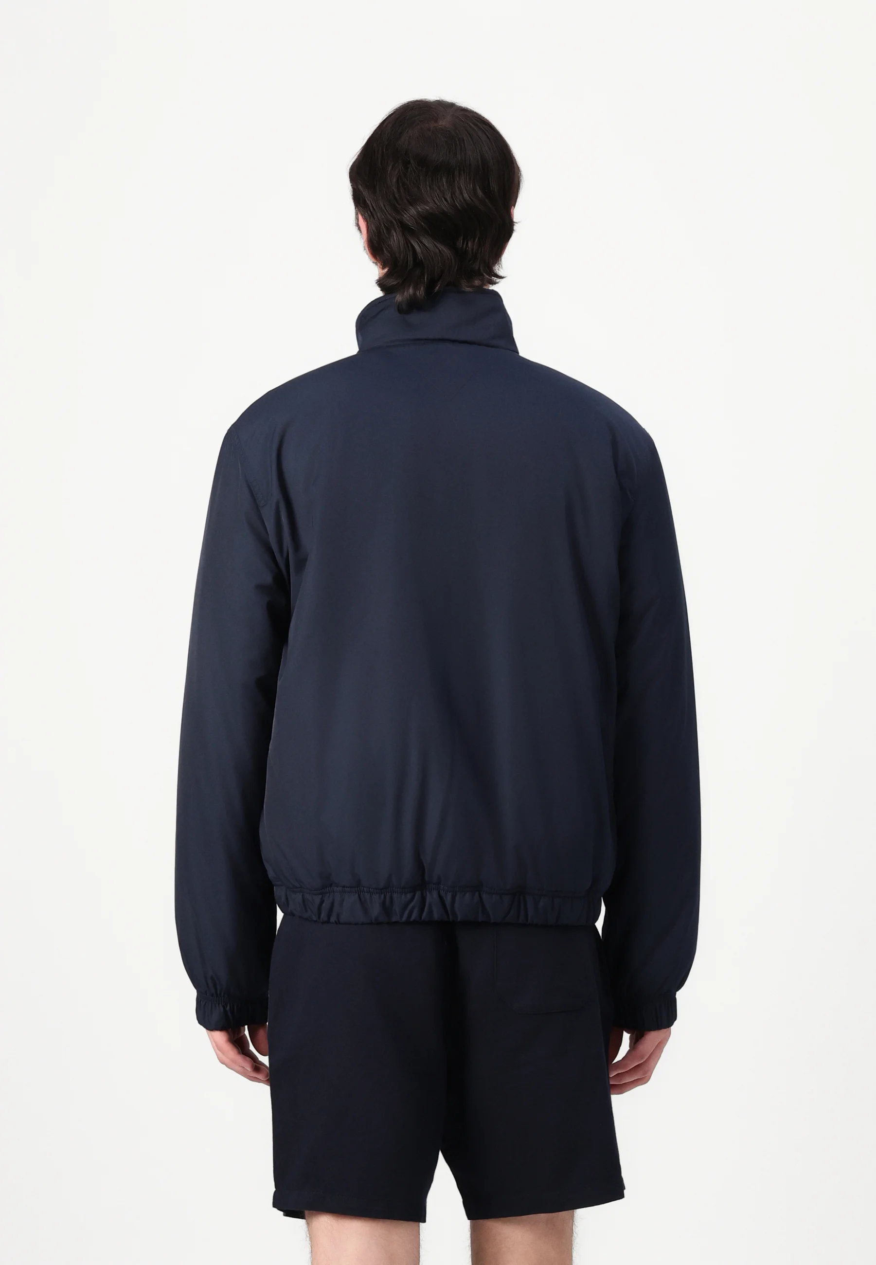 Veste matelassée Tommy Jeans : confort et style pour l'automne/hiver