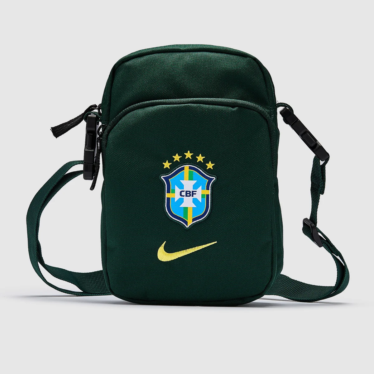 Nike CBF Heritage Crossbody : Élégance et style pour tous les looks