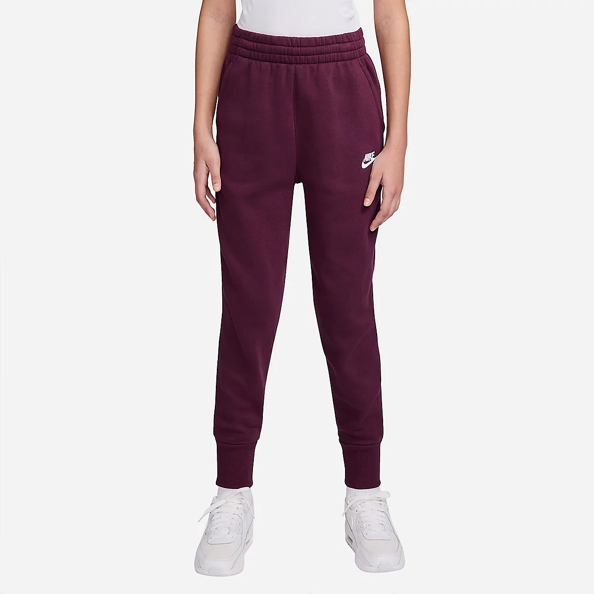 Nike Club Fleece Junior : Survêtement chaud et confortable pour enfant