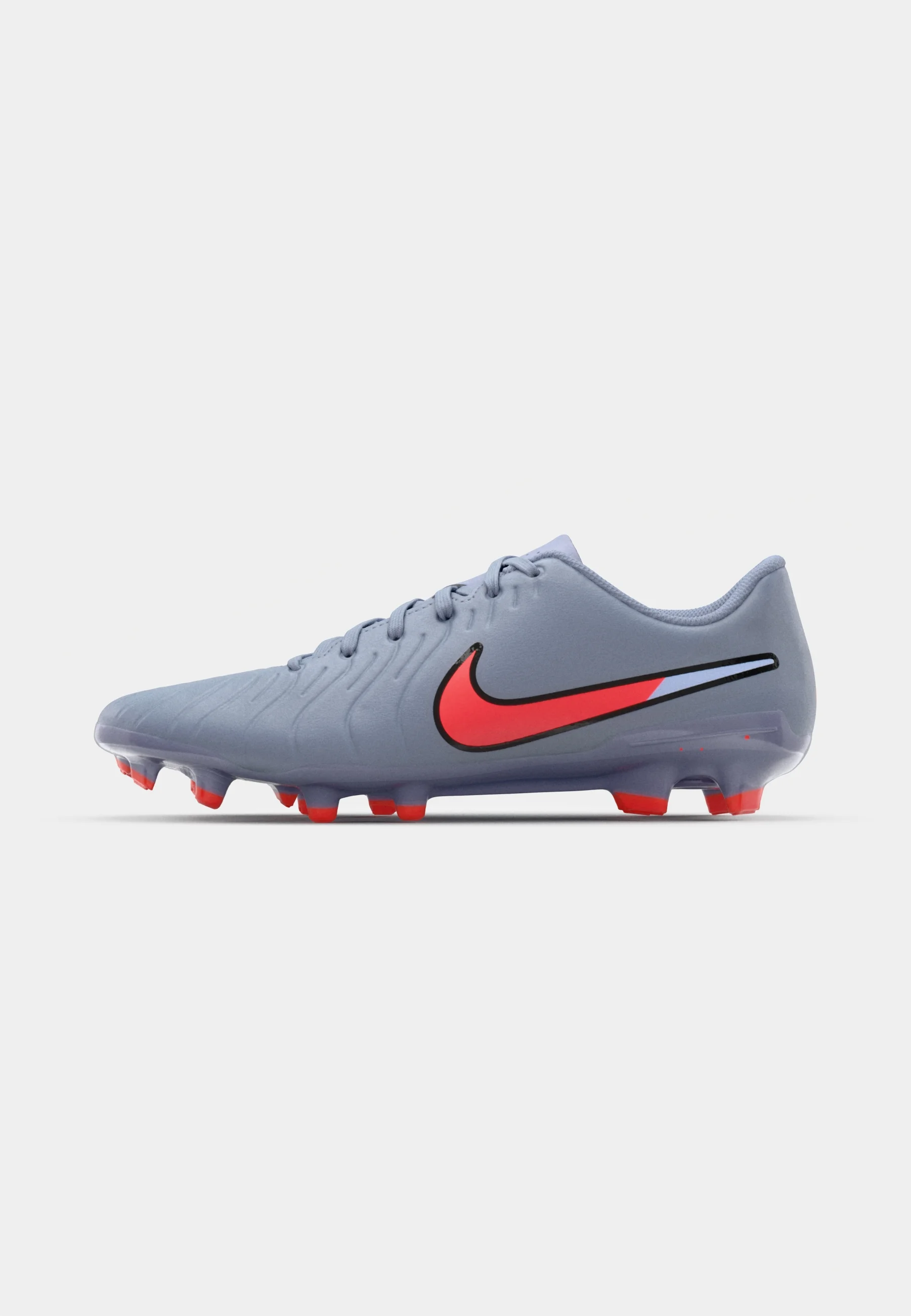 Nike Legend 10 Club FG/MG : Idéales pour débutants et entraînement