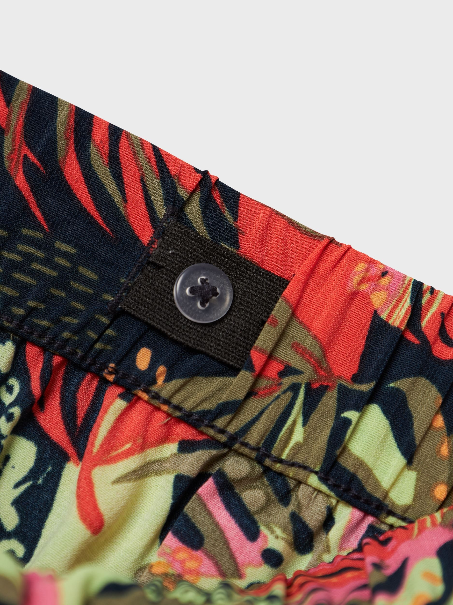 Shorts NKFVINAYA NAME IT - Motif floral, respirant et durable