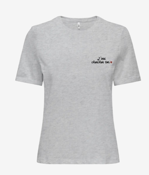 ONLY T-shirt boxy court : style décontracté et tendance