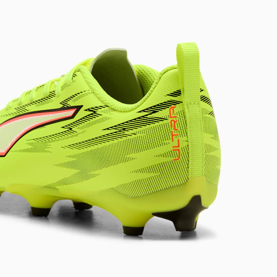 Crampons PUMA ULTRA 6 PLAY FG/AG JR - Vitesse & Traction Optimale