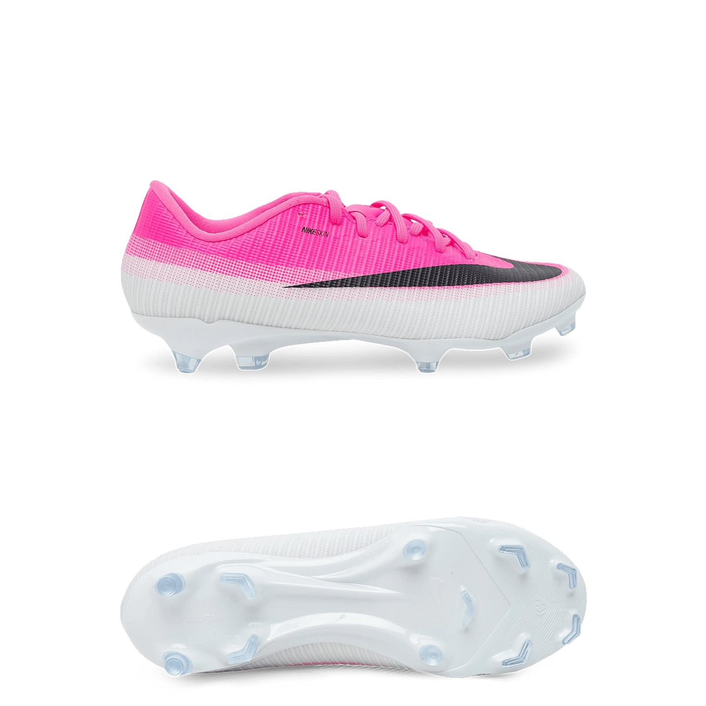 Vue de face de la Nike Mercurial Vapor 17 Academy FG/MG avec tige NikeSkin pour un toucher de balle 