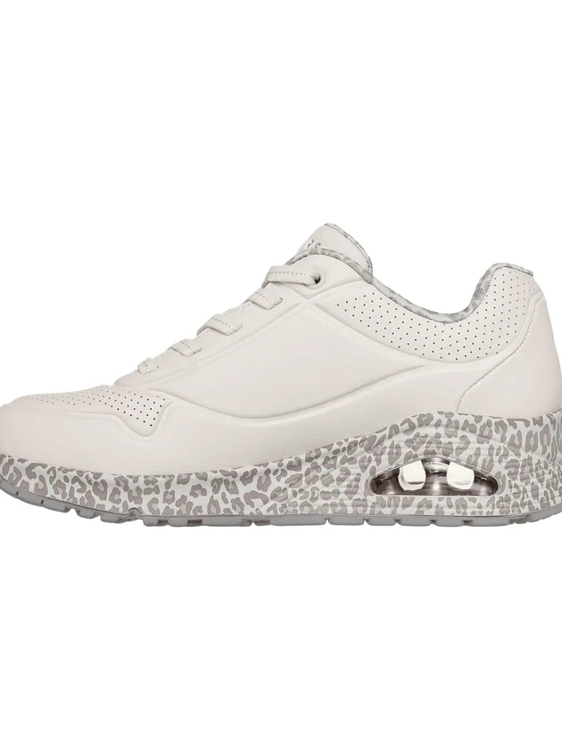 Skechers UNO Safari Time : Léopard et élasticité pour un style unique
