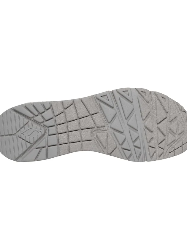 Skechers UNO Safari Time : Léopard et élasticité pour un style unique