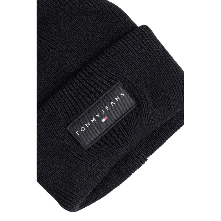 TJM LINEAR LOGO BEANIE