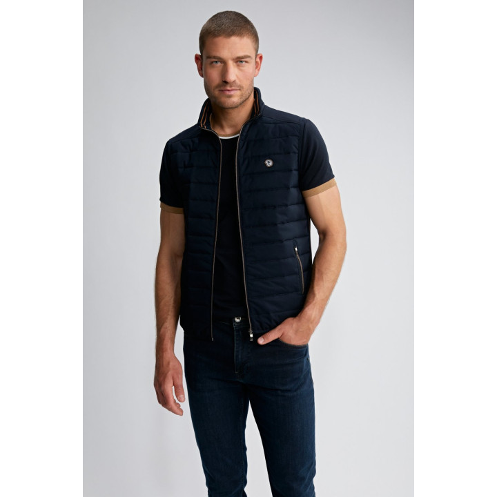 CLASSIC GILET SANS-MANCHES CAPUCHES