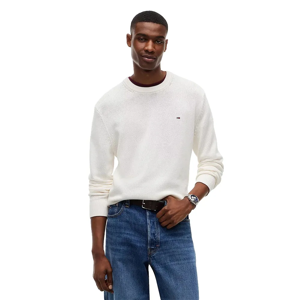 Pull Slim Tommy Jeans - Coton bio, douceur et style minimaliste