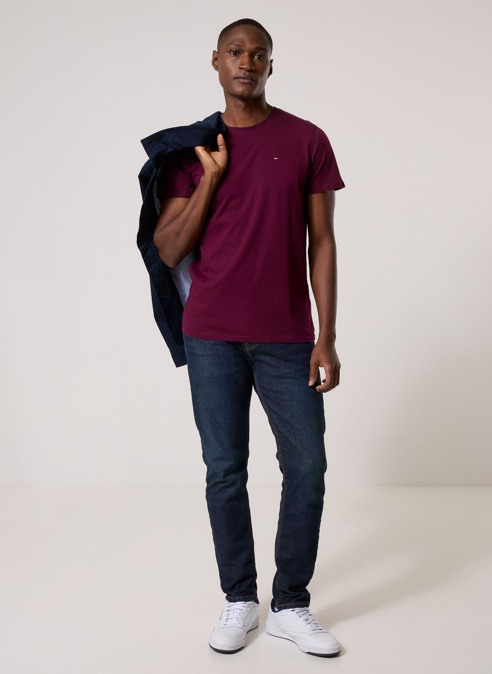 T-shirt Jersey Tommy Jeans - Coupe extra-slim, doux et élastique