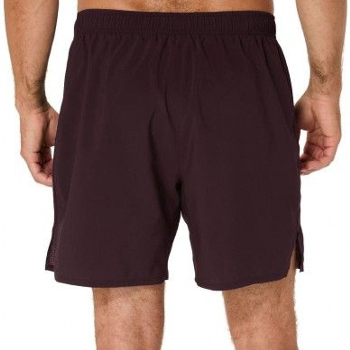 Vue de dos du short ASICS Core 7 pouces : ceinture élastique, panneaux latéraux en mesh respirant et