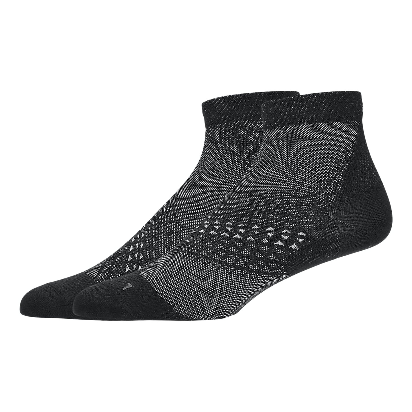 Paire de chaussettes de trail ASICS FUJITRAIL quarter noires présentées de biais sur fond blanc
