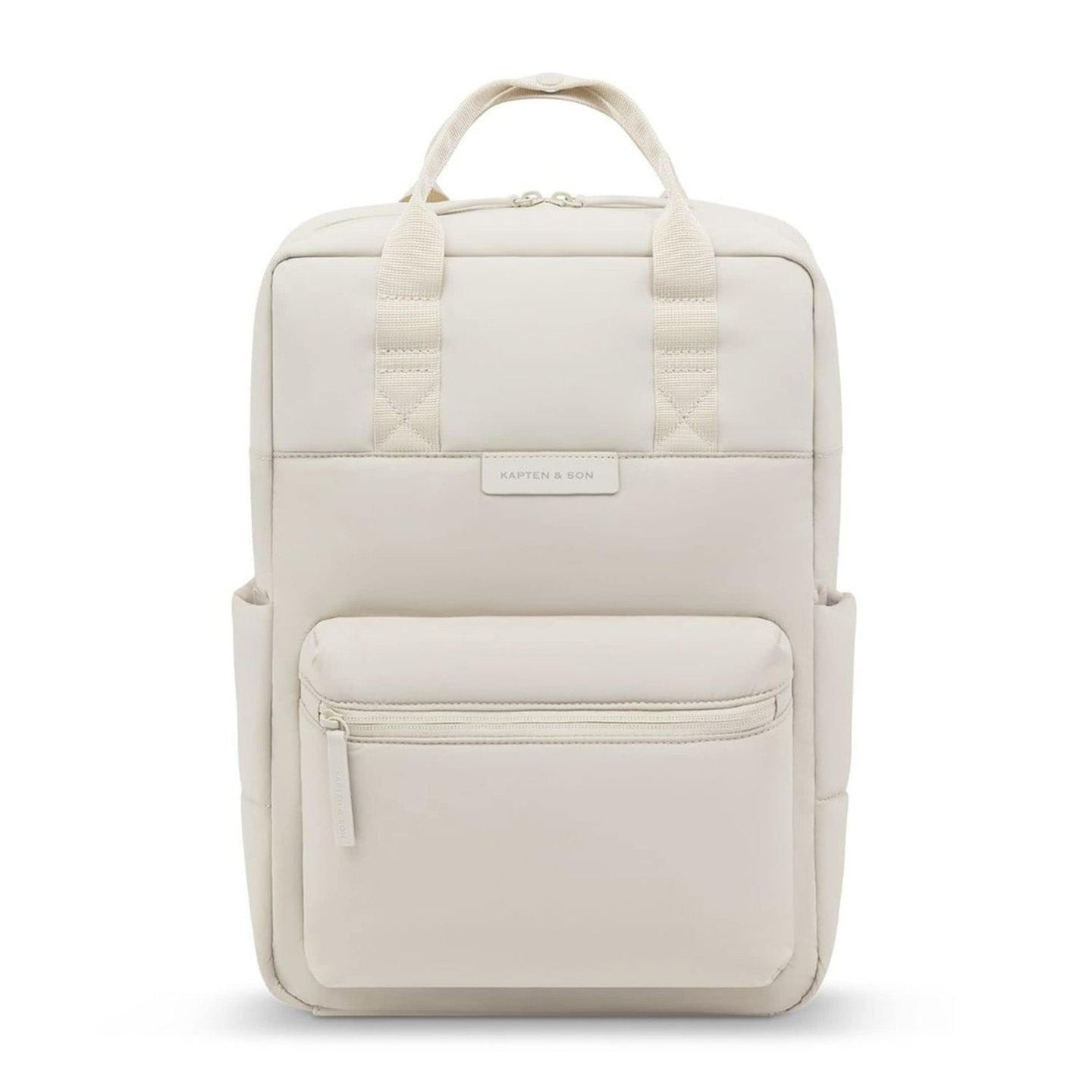 Sac à dos Kapten & Son Bergen Cloud beige sable, vue de face avec poignée, poche zippée avant et éti