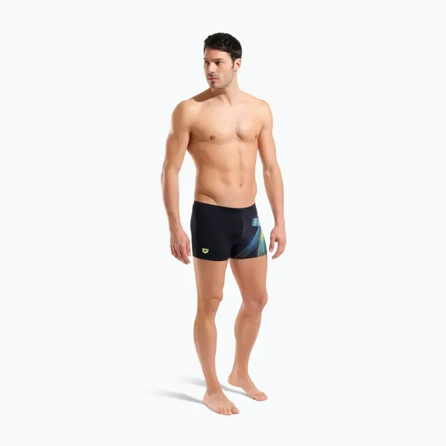 Nageur portant l’Arena Short De Bain Boxer Jellyfish Maxlife Eco Résistant Au Chlore Homme