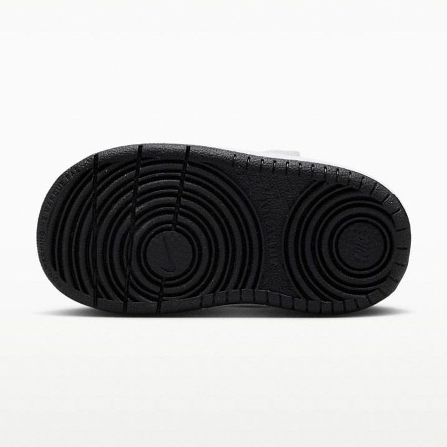Packshot de Nike Baskets Basses Bébé Garçon Court Borough Prt Td Cuir Synthétique À Bride Auto-Agrip