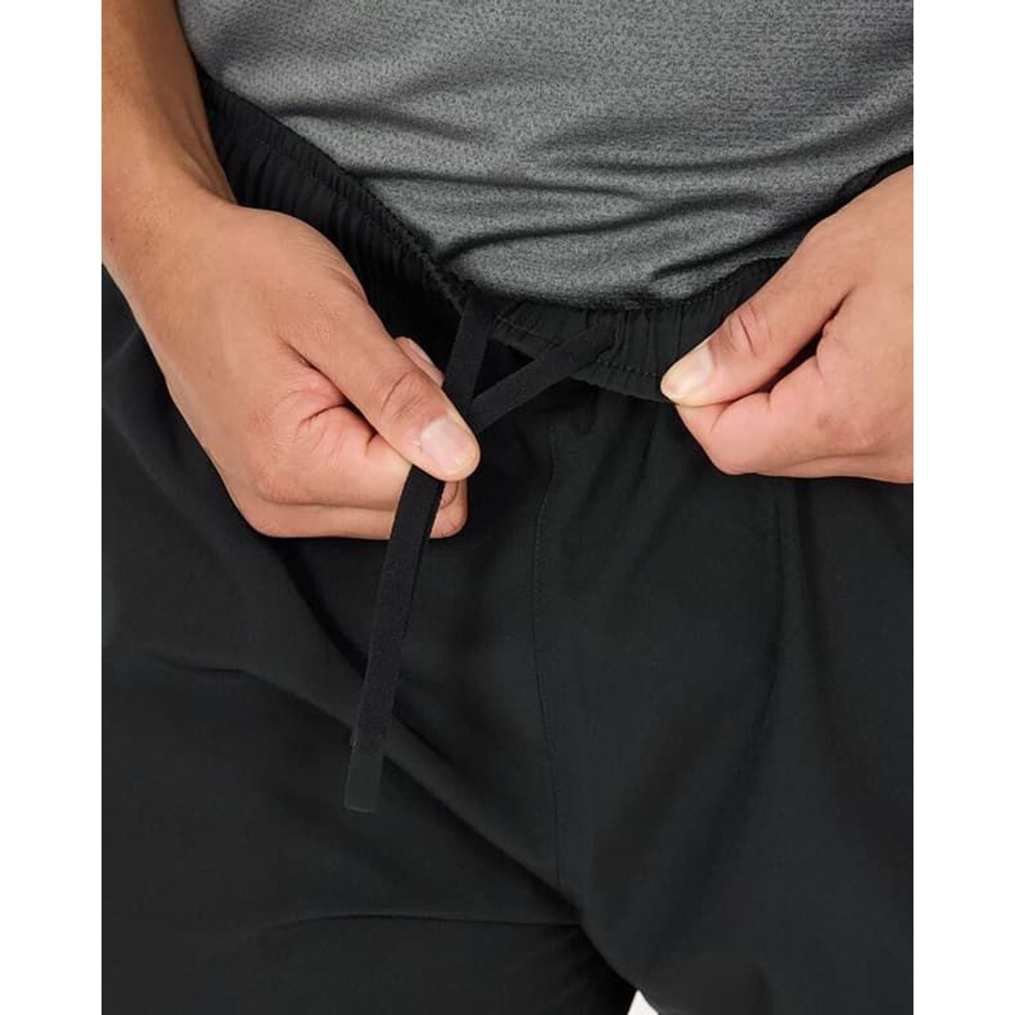 Détail du Virtus Short 2-En-1 De Course Zayne V2 Respirant Et Extensible Homme, ceinture et tissu.