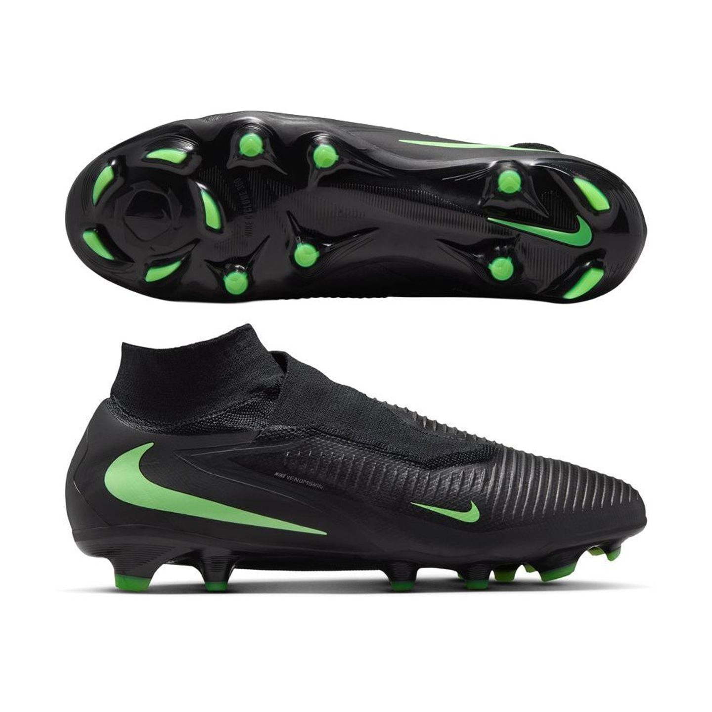 Chaussure Nike Phantom 6 High Pro FG montrant sa semelle noire à crampons verts au-dessus d'une vue 