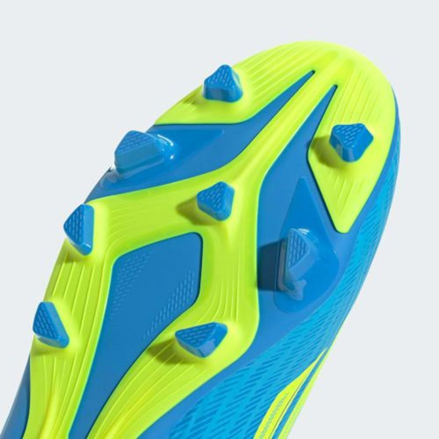 Détail de la tige des Adidas Chaussures De Football F50 Club FG/MG Terrains Fermes Et Synthétiques U