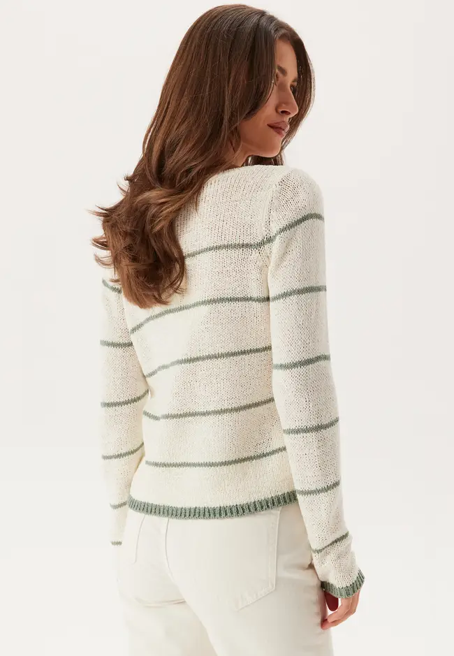 Pullover ONLY V-Neck Doux & Polyvalent - Maille Confortable
