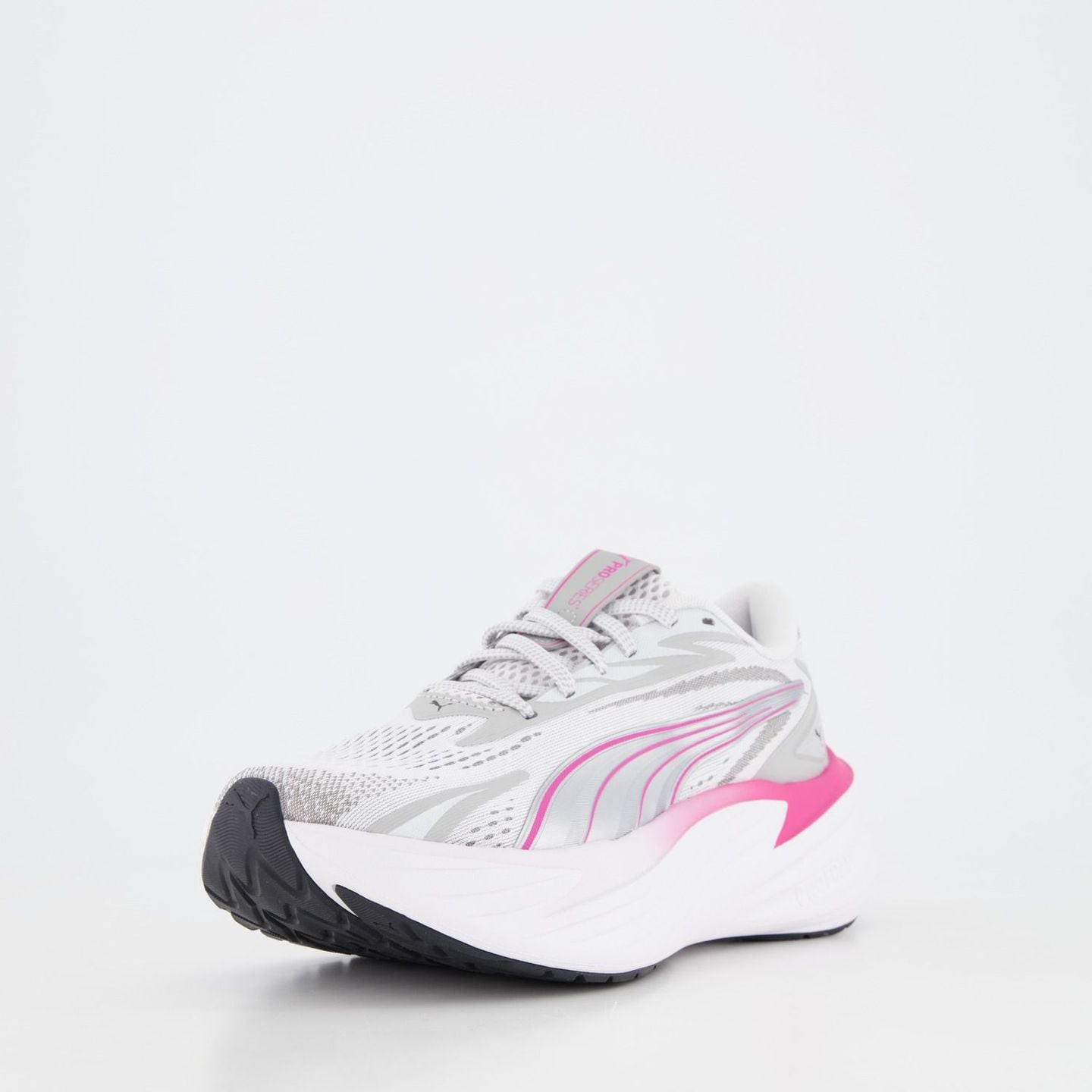 Packshot de la Puma Chaussures De Running Route Maxima Pro ProFoam ProTread Unisexe
